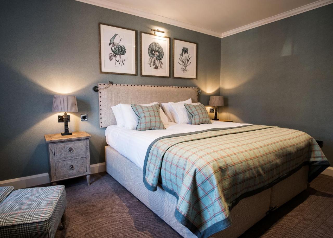 The Arms Hotel